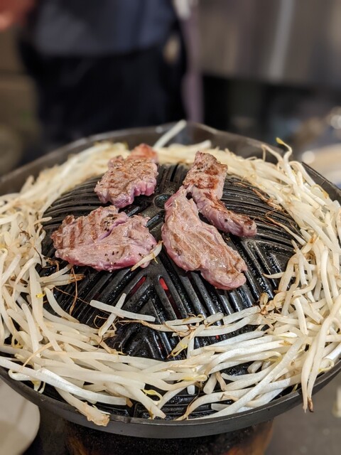 羊肉炭火焼 肉汁屋的實拍高清圖