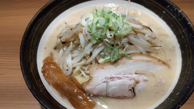 いと井 東京ラーメン横丁店的實拍高清圖