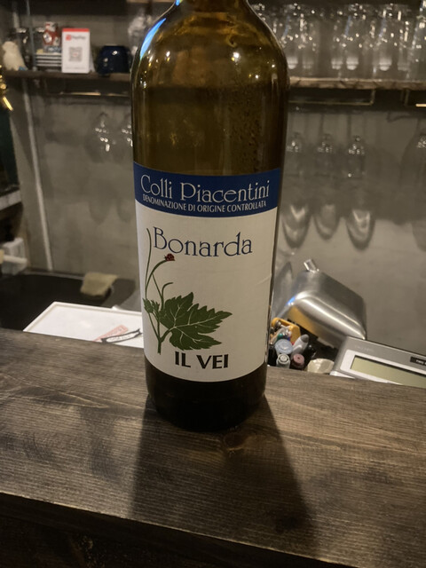 ミケトラ STAND WINE BAR的實拍高清圖