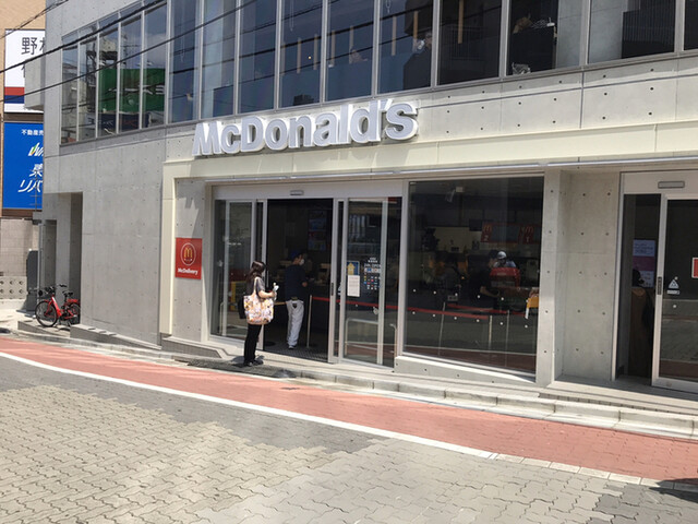 マクドナルド 成増駅北口店的实拍高清图