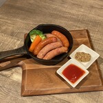 recommendations for UMEDAHOLIC HOTEL cafe & bar