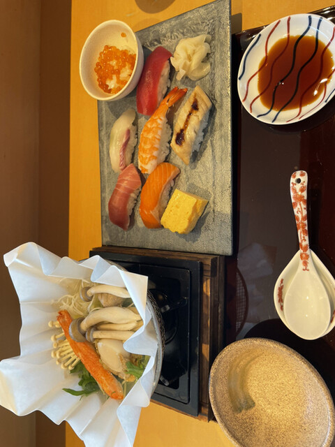 鮨 玉かがり 天ぷら 玉衣的实拍高清图