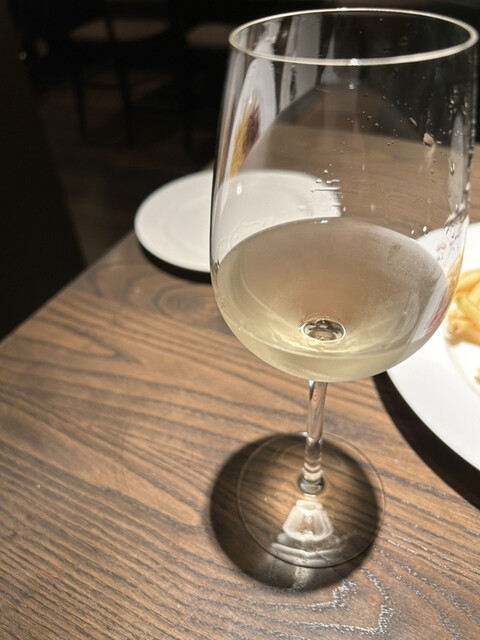 オストレア oysterbar&restaurant  赤坂見附店的實拍高清圖