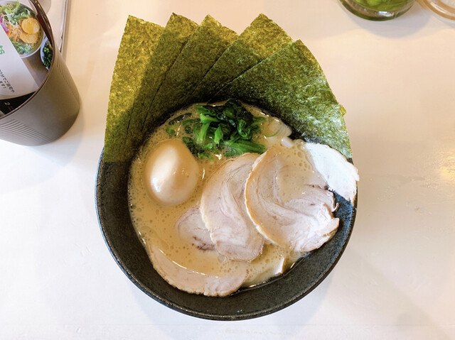 横浜家系ラーメン 一蓮家 八戸ノ里店的實拍高清圖