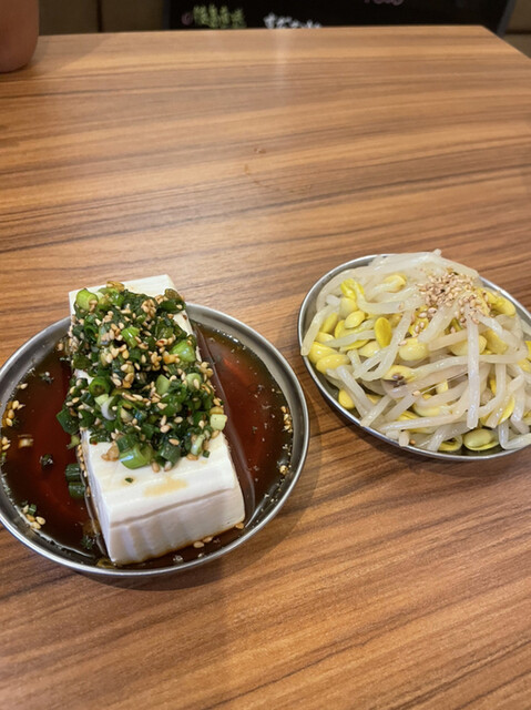 串焼肉・串焼きホルモン てが利的实拍高清图