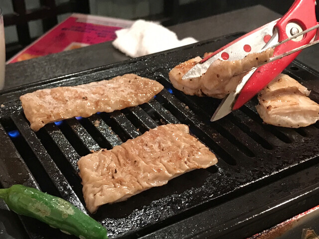 手作りホルモン焼　ぶたさま的实拍高清图