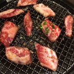焼肉DINING 牛勢 上野店的实拍图