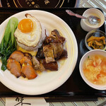 香港火鍋専門店 鴻運 高田馬場的实拍图