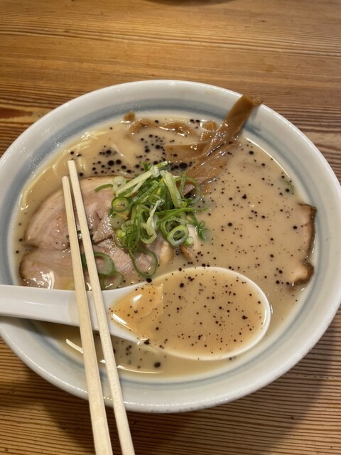 らーめん あらうま堂 梅田一番街店的實拍高清圖