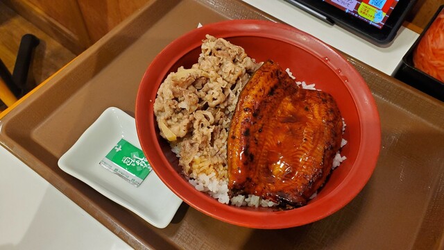 すき家 鶯谷店的實拍高清圖