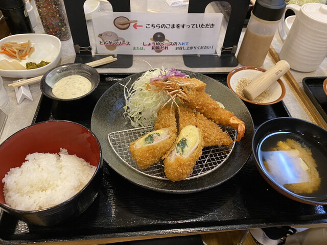 とんかつ ながた園 コスモタワー店的實拍高清圖