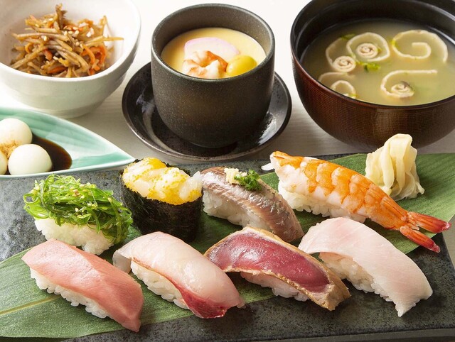 雛鮨 上野の森さくらテラス店的實拍高清圖