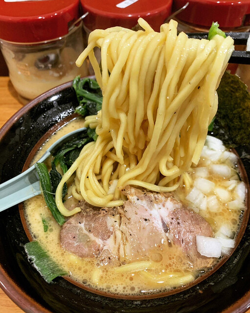 横浜家系ラーメン 中野家 中野富士見町店的实拍高清图