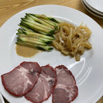 中国 東北飯店的实拍图