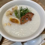 富小路粥店的实拍图
