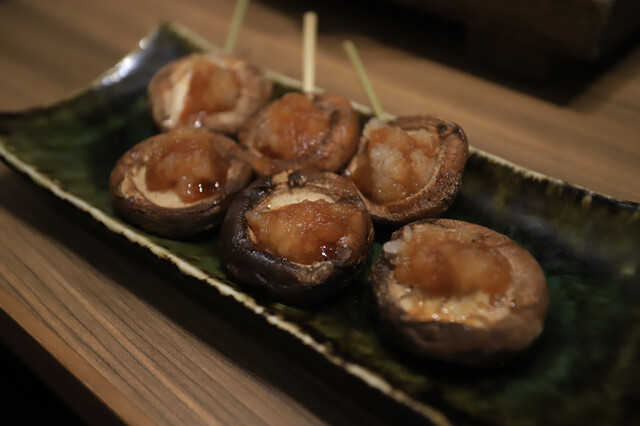 焼き鳥 備長炭と宮崎地鶏専門 TORA鶏YA的實拍高清圖