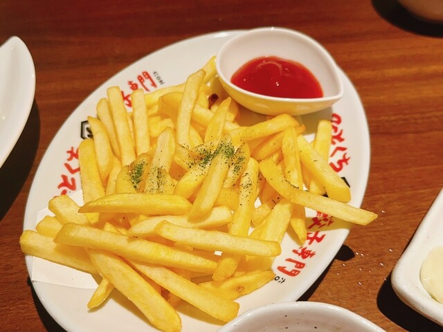 博多餃子舎 鉄なべ 西池袋店的實拍高清圖