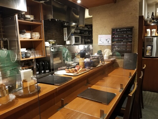 recommendations image for うどんとお酒 おとなりさん。