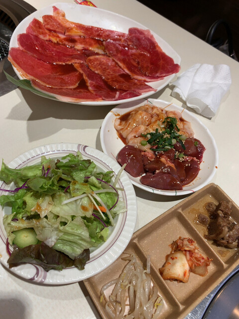 鶴橋ホルモン本舗 駅前店的實拍高清圖