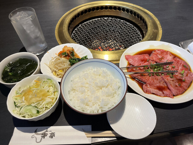 焼肉 牛亭的实拍高清图
