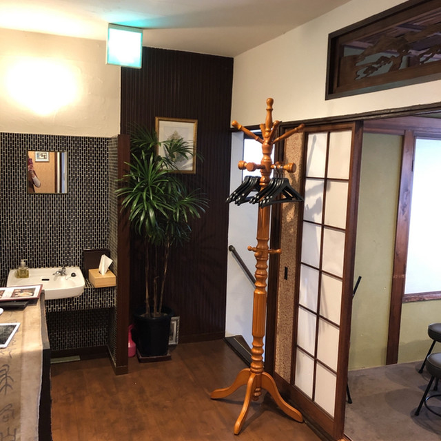 外灘紅緑灯 本館的实拍高清图