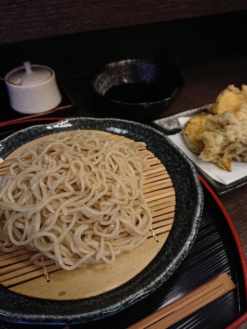 秋月的实拍高清图