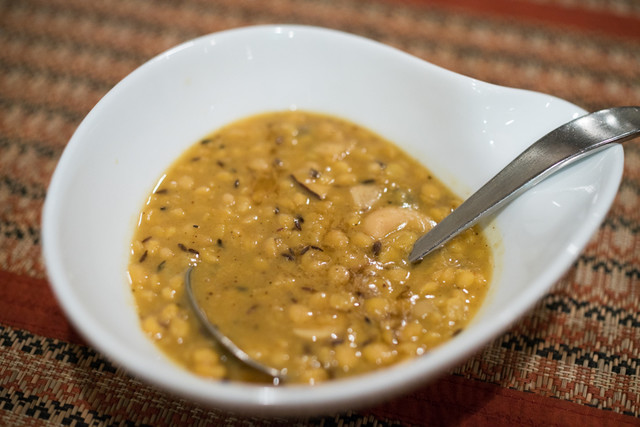 ベンガル料理プージャー的实拍高清图