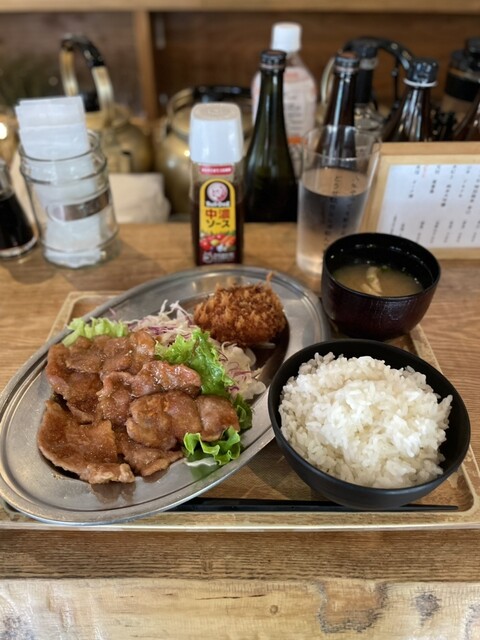 烏森絶メシ食堂的實拍高清圖