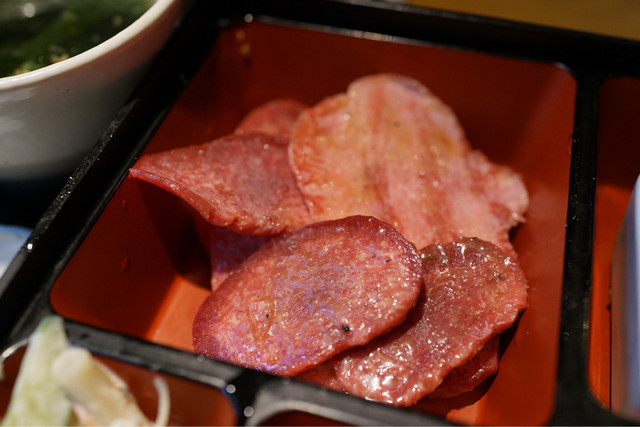 江戸前焼肉 岡本的實拍高清圖