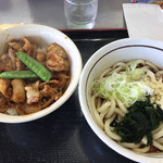 山田うどん 多摩大橋店的實拍圖