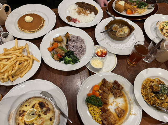 recommendations image for ロイヤルホスト 新宿店