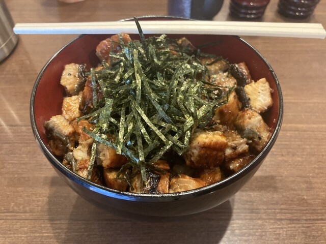 宇奈とと 大阪本町店的實拍高清圖