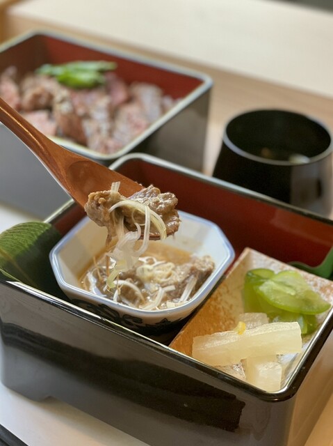 肉と庭 まつを的实拍高清图