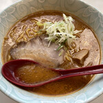 マルエス食堂的实拍图