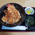 時金食堂的实拍图