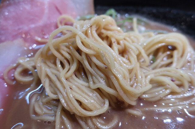 白湯麺専門店 丸福ラーメン 守口店的实拍高清图