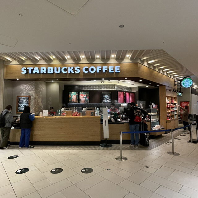 スターバックスコーヒー 新千歳空港店的實拍高清圖
