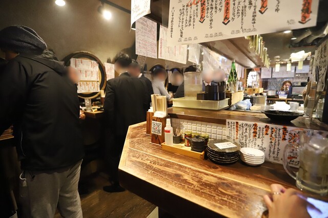 立ち飲み じんべえ的實拍高清圖
