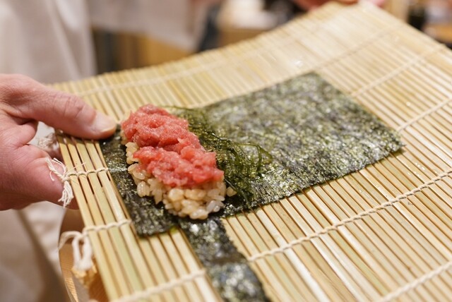 鮨 Suntos的实拍高清图