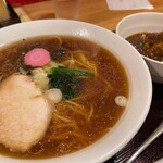 你好食堂的實拍圖
