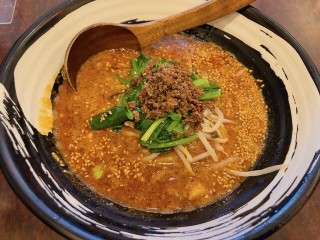 新海南記的實拍高清圖