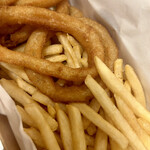 POTAMELT 千駄ヶ谷店的实拍图