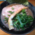 濃厚らーめん 驚麺屋的实拍图