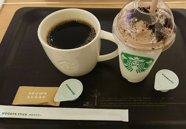 スターバックスコーヒー 新千歳空港店的實拍高清圖