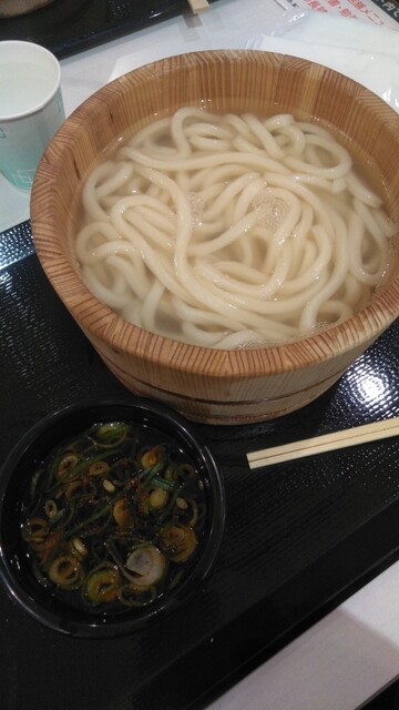 丸亀製麺 イオンモールKYOTO店的实拍高清图