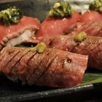 昭和大衆ホルモン 十三店的实拍图