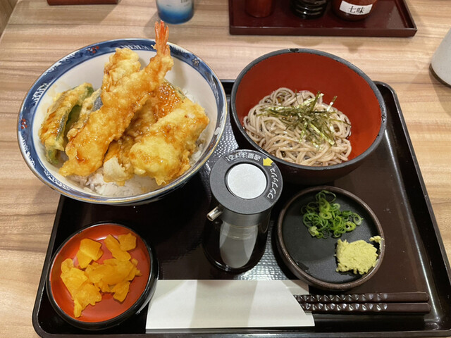 丼丼亭 あべちか店的實拍高清圖