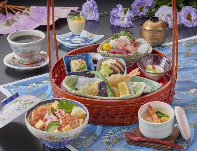 割烹 音羽鮨 千里山店的實拍高清圖