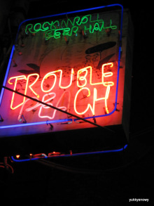 トラブル・ピーチ的實拍高清圖