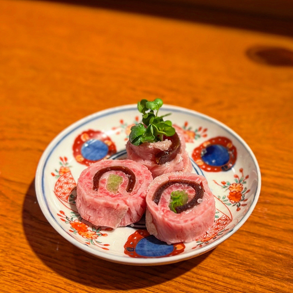 肉料理かなえ的实拍图